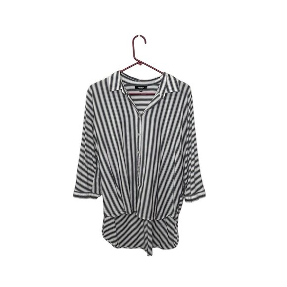 Premise Studio White Stripe Blouse Button Roll Tab Sleeve High Low Hem Sz 1X - Picture 6 of 6